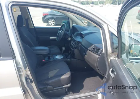 2011 Mitsubishi Endeavor z USA, uszkodzony, nr VIN 4A4JN2ASXBE035242